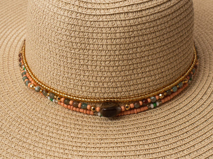 Sombrero Aleron con collar decorativo